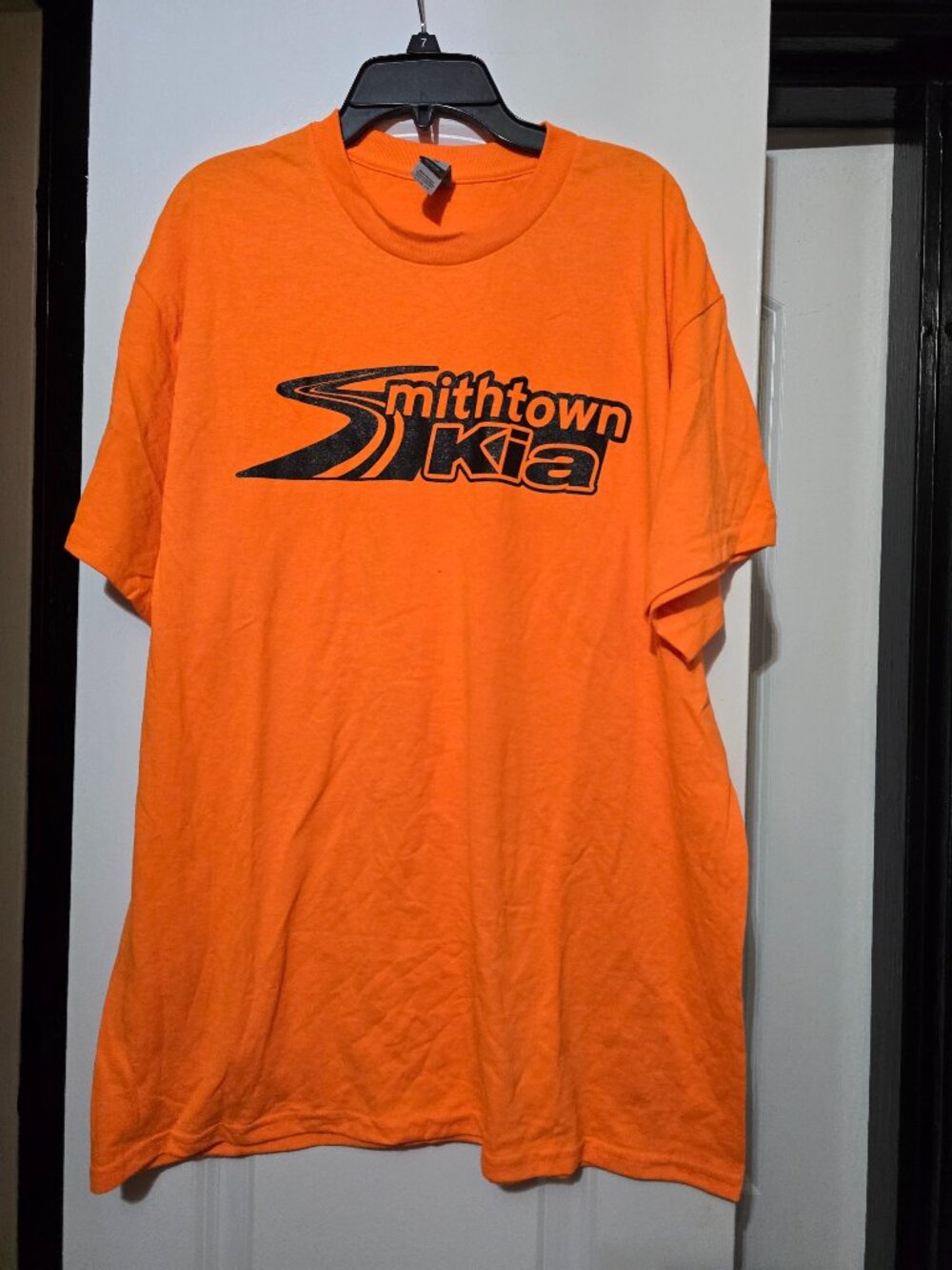 Gildan Men's Dry Blend Orange Short-Sleeve Tee w Black Smithtown Kia Logo Large